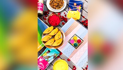 Anand Sweets and Phool come Together to Bring you a Holi special Gift Box